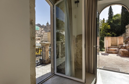 Casa Papa Villa | Villa with heated pool in a unique position