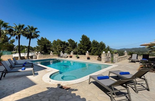 Sant Rafael de Sa Creu Villa | Villa with Impressive View to Ibiza and Formentera
