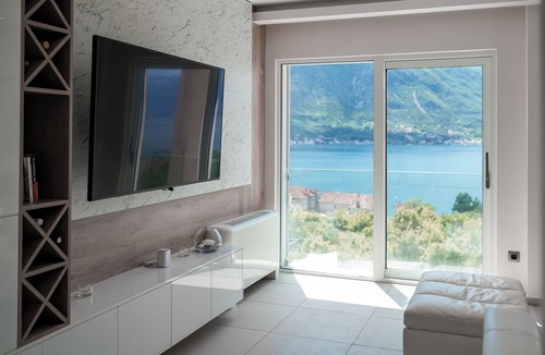 Dobrota Villa | Villa with infinity pool and views of the sea and the Bay of Kotor
