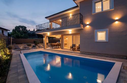 Linardici Villa | Villa with nice pool, luxuriously furnished, quiet area - by TRAVELER tourist agency Krk ID2389