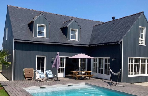 La Trinite-sur-Mer Villa | VILLA WITH POOL- 4 BEDROOMS- LA TRINITE SUR MER