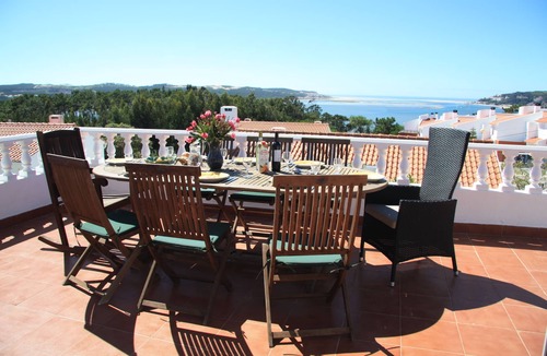 Caldas da Rainha Villa | Villa With Panoramic Views Over Obidos Lagoon To The Atlantic Ocean