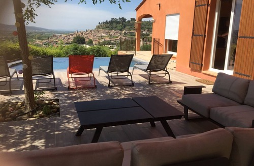 Cadenet Villa | Villa with panoramic view, swimming pool and indoor spa