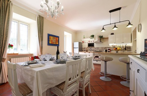 Suburbio VII Portuense Villa | Villa with pool a few minutes from the historic center