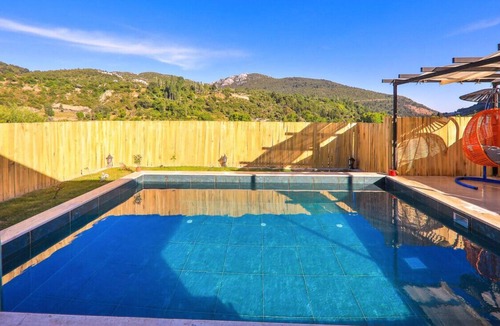 Sarıbelen Villa | Villa with Pool and Jacuzzi in Saribelen, Kalkan