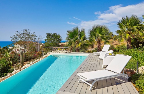 Sciacca Villa | Villa with pool and sea view, 3 bedrooms Sciacca