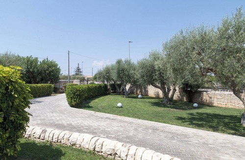 Casa Papa Villa | Villa with pool between the historic center of Modica and the sea