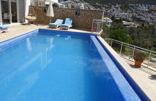 Kalkan Villa | Villa with pool - centrally located