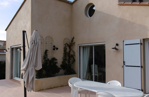 Saint-Hippolyte Villa | Villa with pool near sea - 8 people