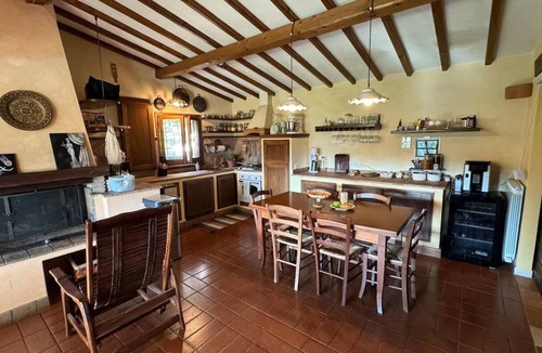 Montecastrilli Apartment | Villa with pool InBorgo