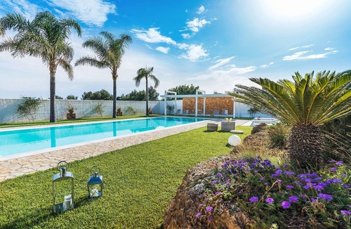 Marausa Villa | Villa with pool just a few minutes’ drive away from the beautiful beach of Marausa Lido, Trapani, Sicily - 10 pax