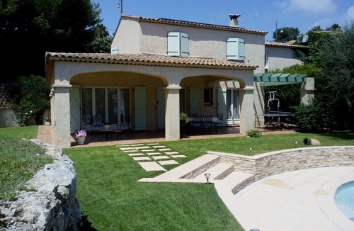 Ventabrun Villa | Villa with pool, quiet, sea view 10 min from the beaches
