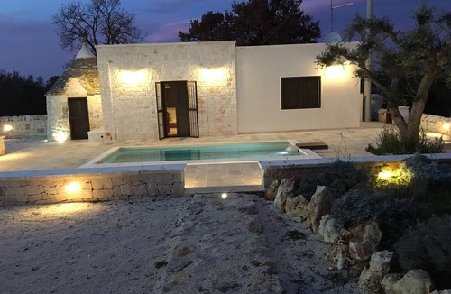 Martina Franca Villa | Villa with pool, surrounded by the green countryside of Alberobello and Martina F .