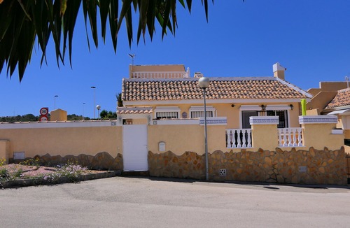 Puerto Marino House | Villa with private pool 4 pers, Available end of Sept. and October Clim, near sea.