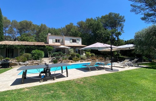 Valbonne Villa | Villa with private heated pool in a lovely domain, air-conditioning, next golf