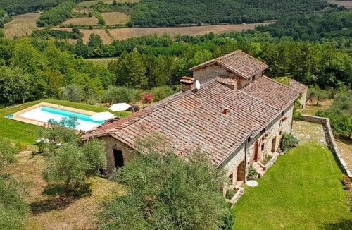 Castelnuovo Berardenga Villa | Villa with private pool on 25 acres in the heart of Chianti, close to Siena