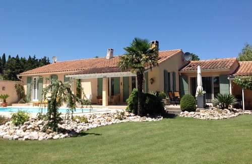 Mormoiron Villa | Villa with private pool close to the village and near Ventoux