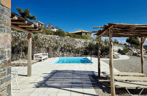 Vizari Villa | Villa with Private Pool - Two Bedrooms