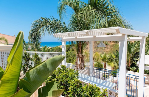 Alcamo Marina Villa | VILLA WITH PRIVATE POOL 3 BEDROOMS 3 BATHROOMS WI FI 8 BEDS CAR RENTAL OA