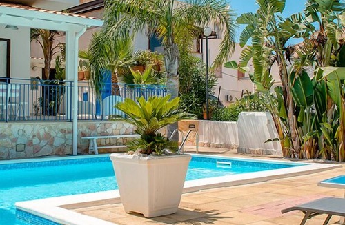Alcamo Marina Villa | VILLA WITH PRIVATE POOL 3 BEDROOMS 3 BATHROOMS WI FI 8 BEDS CAR RENTAL OA