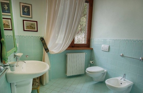 Monsigliolo Villa | Villa with private pool for 12 persons near the Etruscan town of Cortona, ideal starting point for v