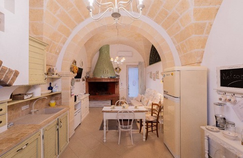 Erchie House | Villa with private pool in the heart of Apulia