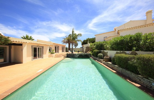 Vila do Bispo Villa | Villa with Private Pool, Fibre optic WIFI, Separate Children's Pool, Games room