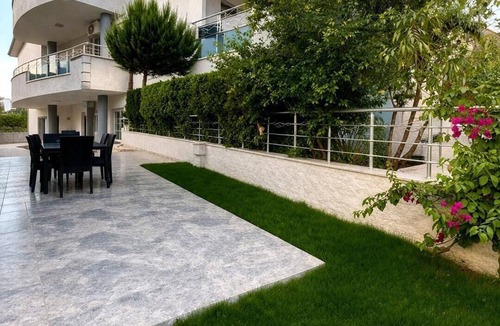 Altinkum Villa | Villa with private pool, 200 meters from the beach.
