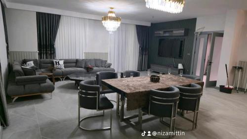 Kumburgaz Apartment | Villa with private pool for daily rent in Istanbul