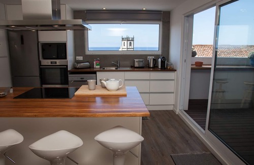 Lagoa House | Villa with private terrace - Stunning private house with amazing view