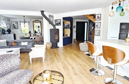 Ploeren Villa | Villa with south-facing swimming pool, a haven of peace on the outskirts of Vannes and the Gulf.