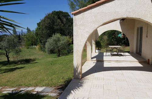 Millas Villa | Villa with swimming pool, located in the heart of the Catalan garrigue.