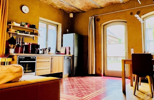 Fresdorf Apartment | Villa Wunderlich, Rote Wohnung - Small apartment in the countryside, near Potsdam/Berlin