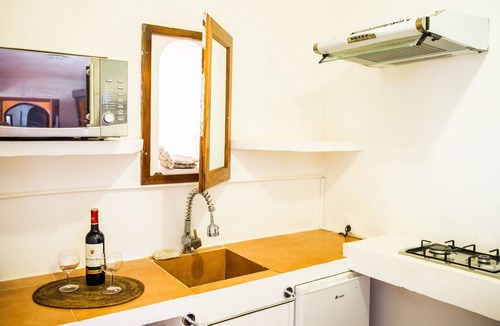 Nunue House | Villa Yrondi