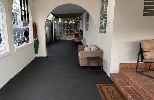 Oriente House | Villa Zoed
