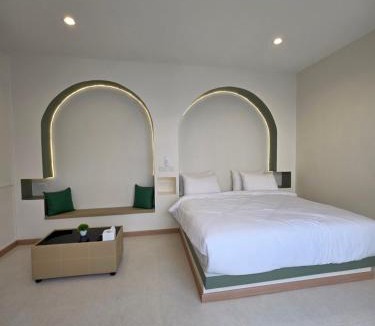 Lat Sawai Hotel | Villa38