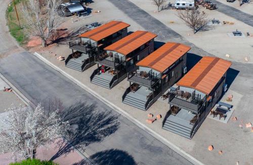 Moab Hotel | Village Camp Moab