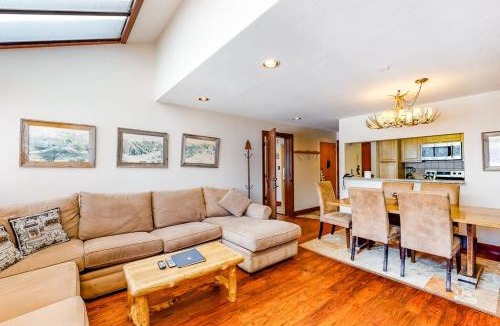 Copper Mountain Village House | Village Square