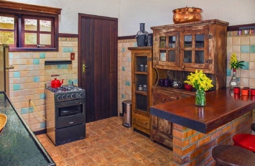 Guapimirim House | Village where a river flows