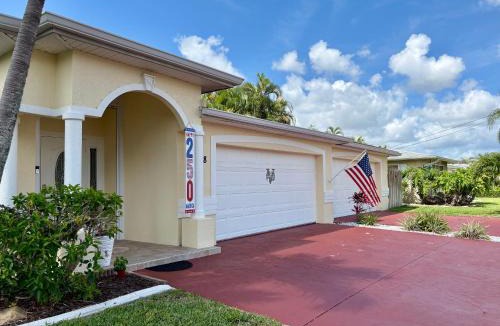 Caloosahatchee Villa | Villagoona