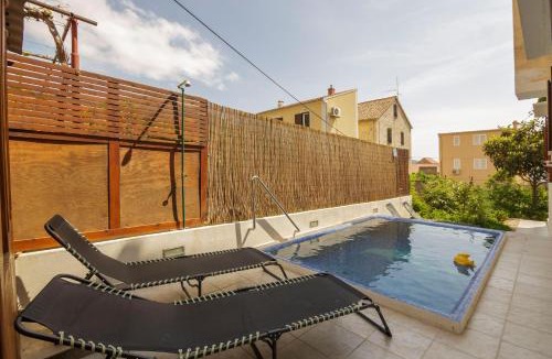 Komiza Villa | Villaina