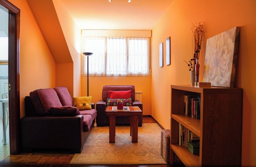 Ribadesella Apartment | Villamarinera Family for 4-5 people with Wi-Fi, garage and petfriendly