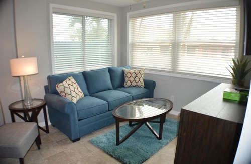 Madeira Beach Apartment | Villas at John's Pass by Travel Resort Services
