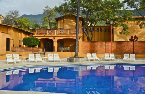 Ajijic Hotel | Villas Danza del Sol