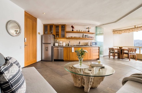 Playa la Madera Apartment | Villas KauKan 401: Wake Up to Sunrises In Bed