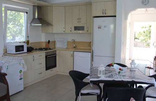Dalyan City Center Villa | Villasevval-sleeps8-pool-bbq-ac-neartown