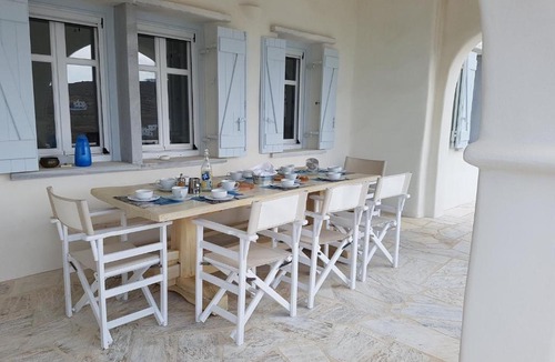 Exomvourgo Villa | VillaTanaos