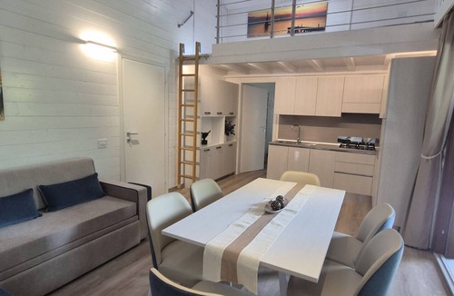 San Felice del Benaco Villa | Villetta Benaco 10 up to 8 people.