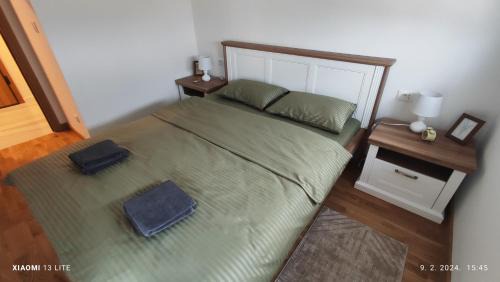 Podgorica Apartment | Vincent Van Gogh