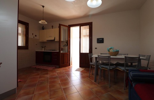 Castelluzzo Apartment | Vincenzo House